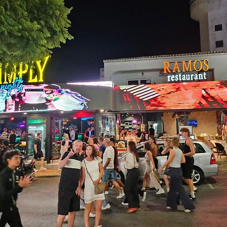 Guest House Casa Ramos On The Strip อัลบูเฟรา ภายนอก รูปภาพ