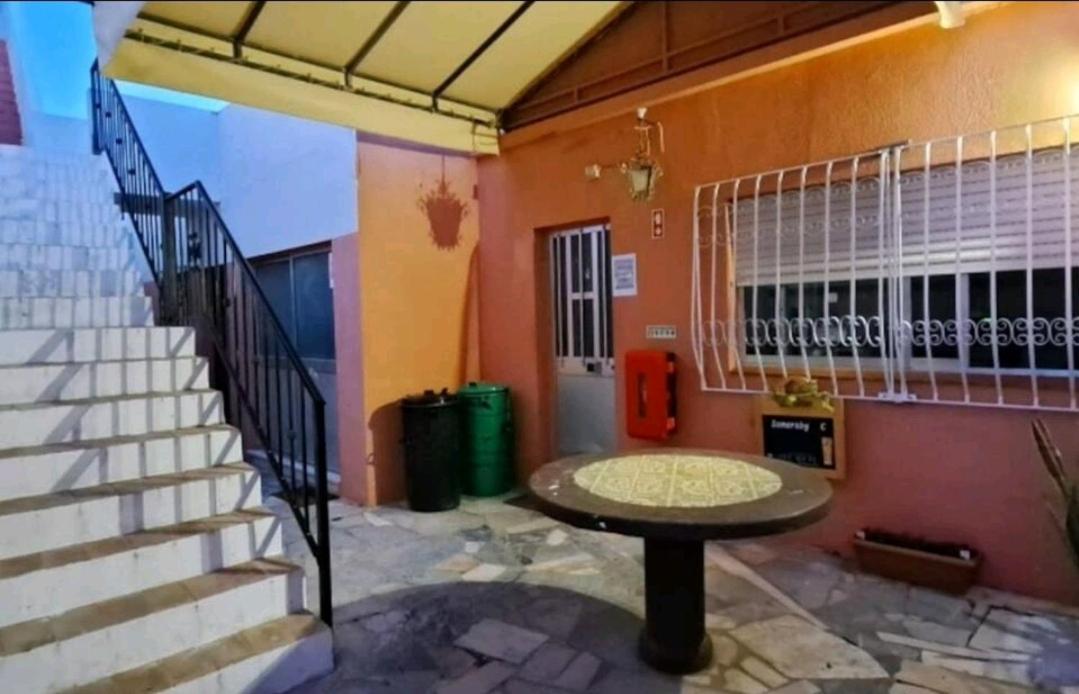 Guest House Casa Ramos On The Strip อัลบูเฟรา ภายนอก รูปภาพ