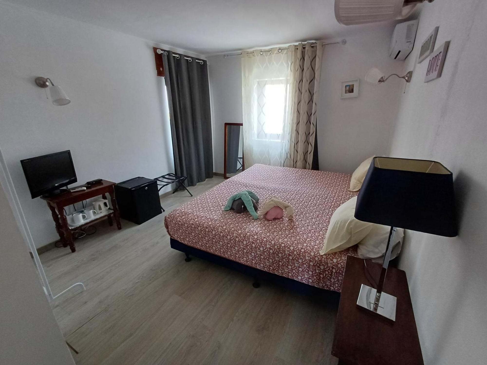 Guest House Casa Ramos On The Strip อัลบูเฟรา ภายนอก รูปภาพ